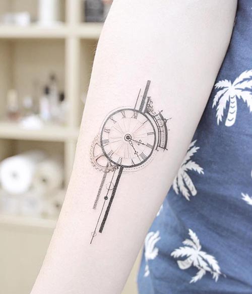 hình xăm đồng hồ châu âu 
