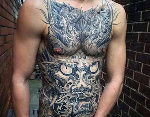 hình xăm ở bụng