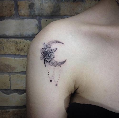 hình xăm mặt trăng ôm mặt trời 