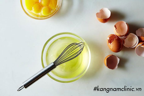 mặt nạ cà phê lòng trắng trứng