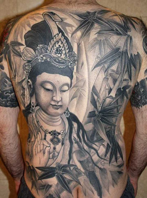 hình xăm phật ở lưng