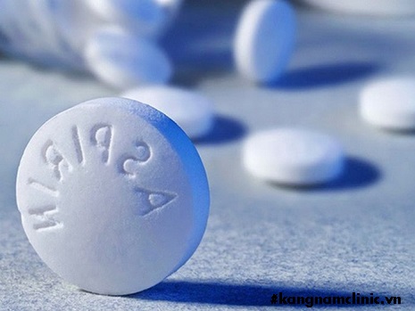cách làm trắng da bằng aspirin