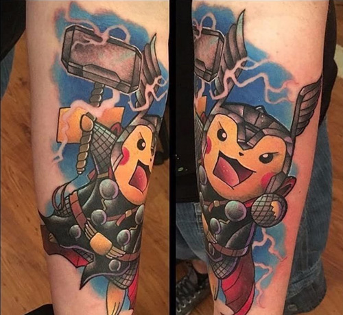 tattoo pikachu kín tay