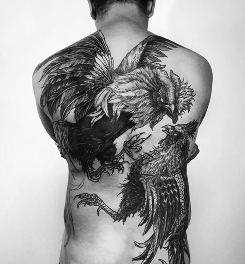 hình xăm con gà cho nữ