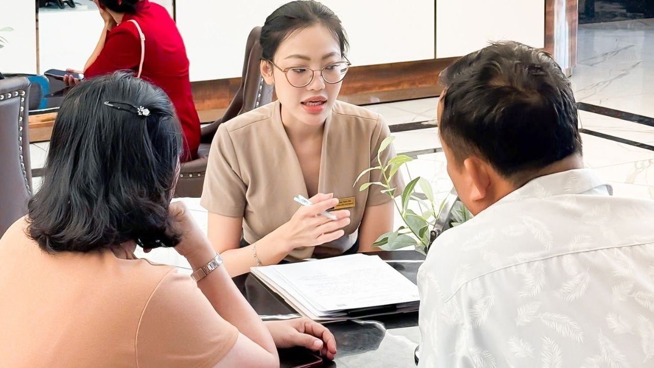 Sự Thật Tin Đồn Khách Hàng Tố Cáo Kangnam: Giải Mã Từ Chuyên Gia